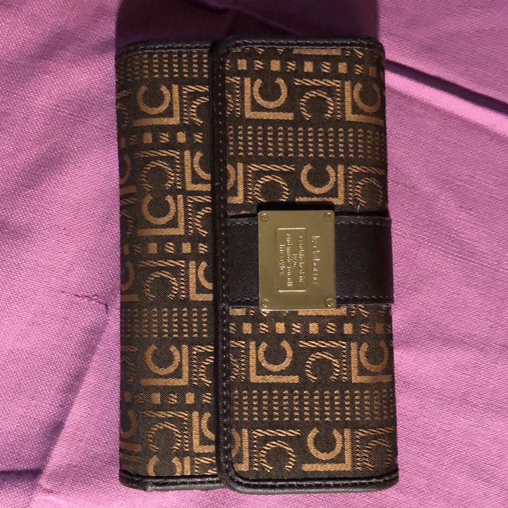 Liz Claiborne wallet